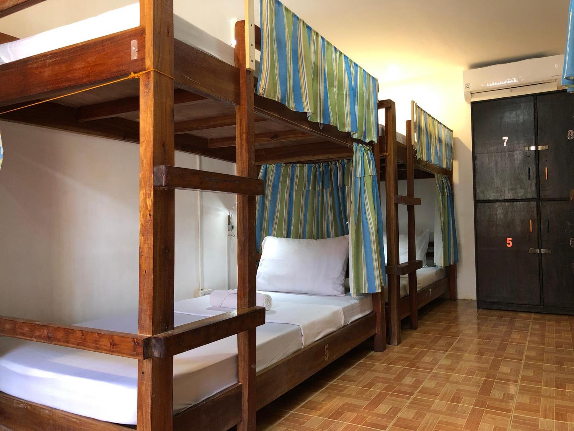 Chill Out Hostel Balabag (Boracay) Quarto foto